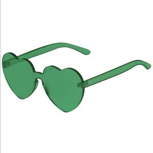 Heart Chakra Sunglasses 💚 (green)
